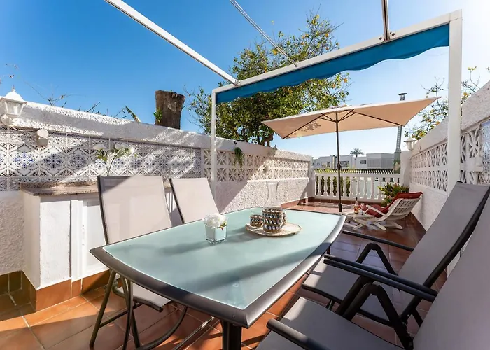 Lägenhet Malagasuite Holidays *