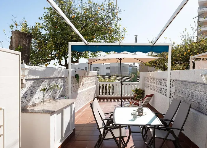 Malagasuite Holidays Apartament *